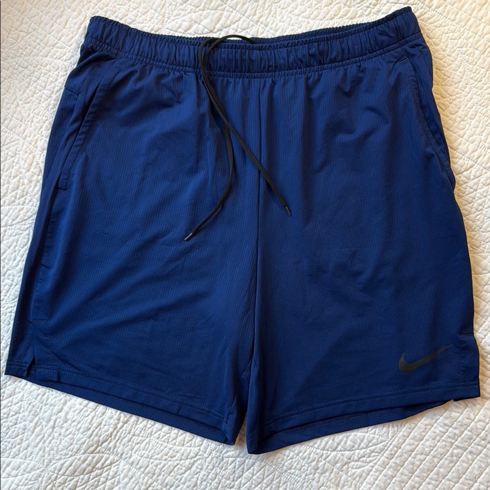 Nike Navy Blue Dri-Fit Shorts Size XL
